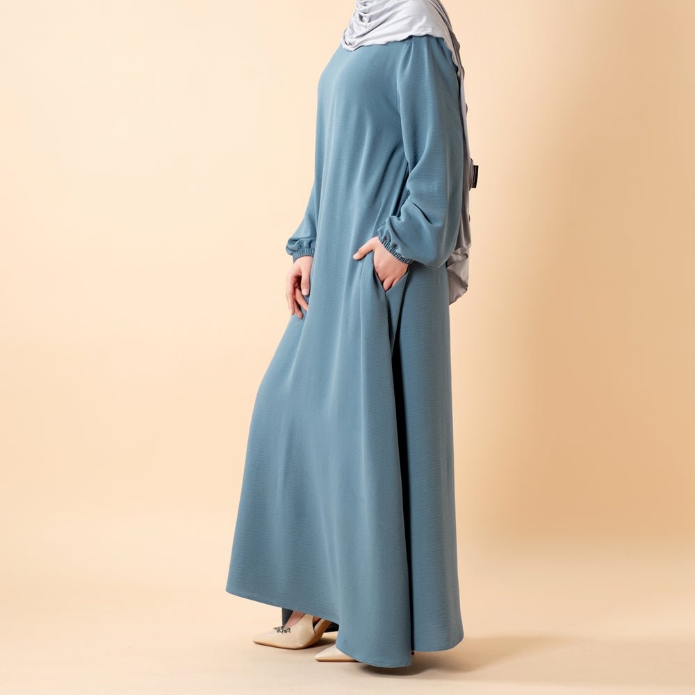 Flowy Crepe Maxi Dress with Pockets